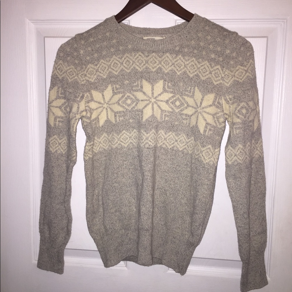 WHO.A.U winter sweater
